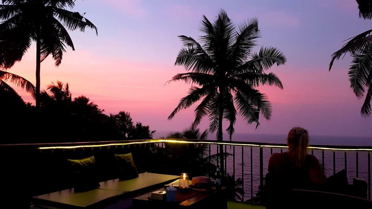 Aria Beach Resort Vagator Eksteriør billede